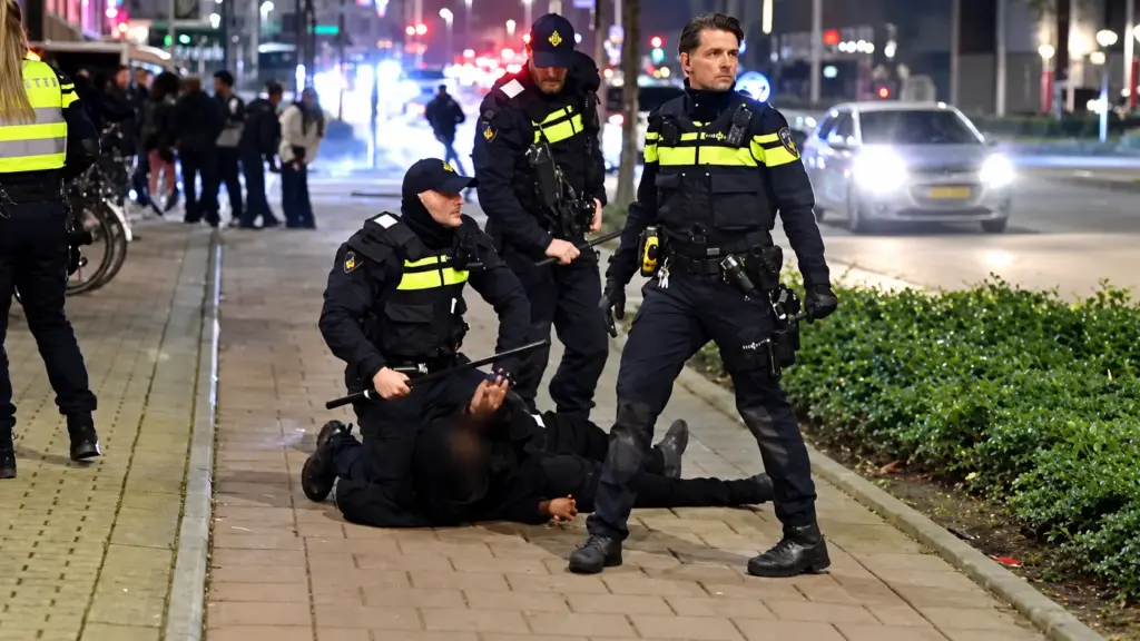 Halloweenfeest loopt volledig uit de hand: politie massaal ingezet