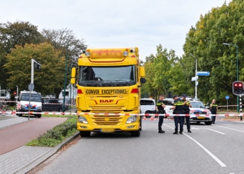 Verschrikkelijk verkeersongeval: Kind (12) overleden bij botsing met vrachtauto