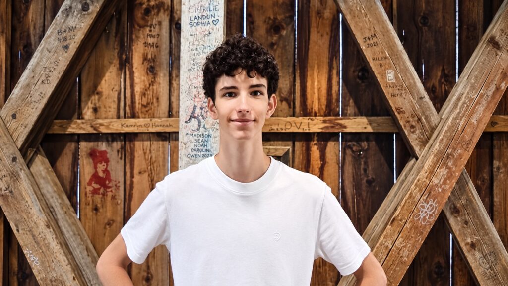 Jurre (17) vermist, politie vraagt iedereen om hulp!